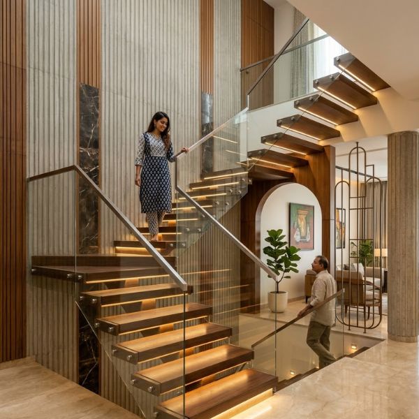 Staircases & architectural elements